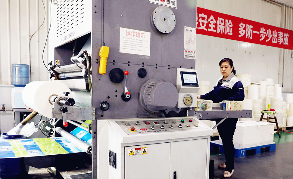 印刷廠機(jī)器設(shè)備5